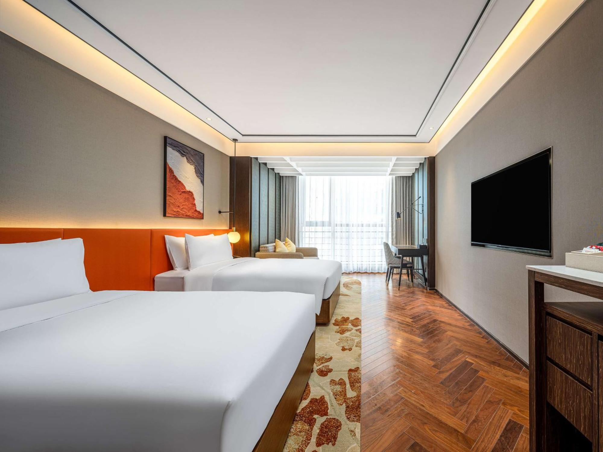 Hilton Garden Inn Beijing Guomao Exterior photo